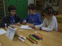 Jak p�e��t  na ostrov�? Hledat stopy zv��at!